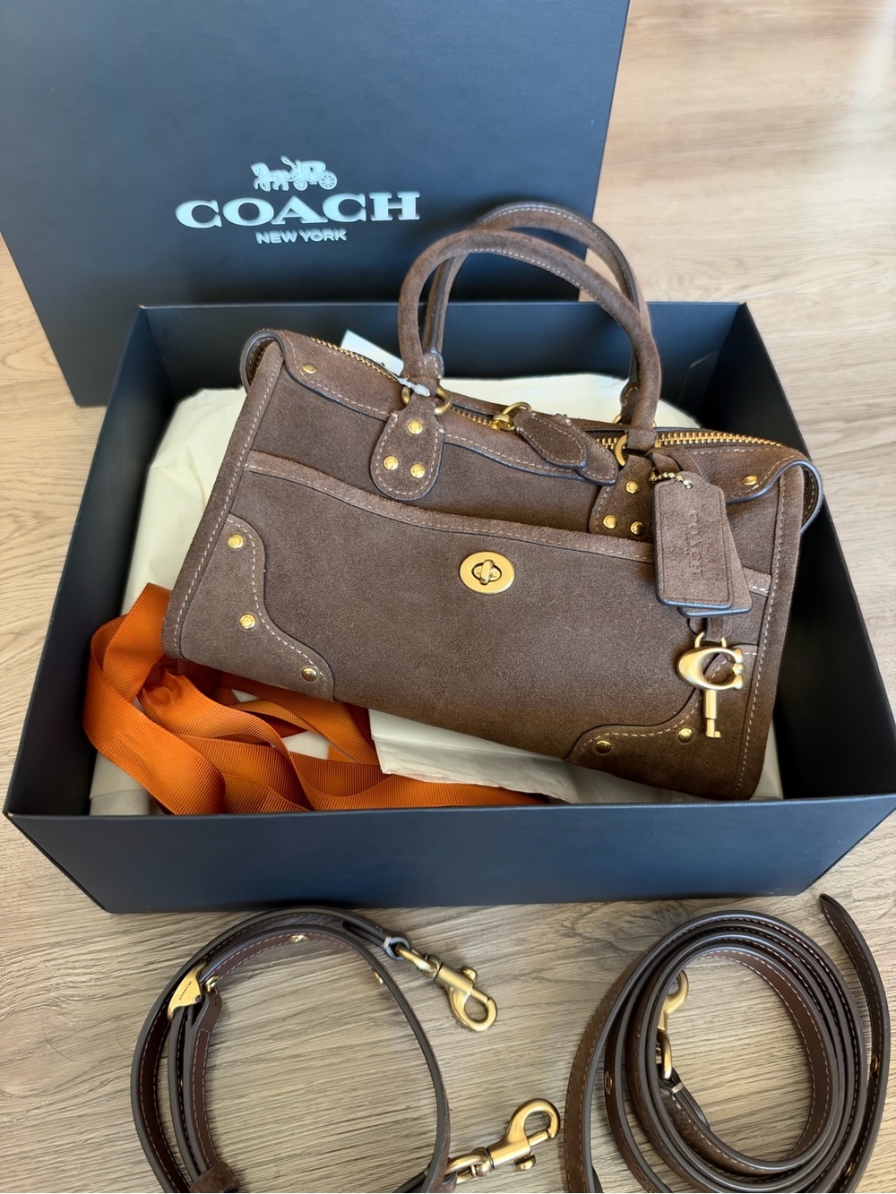 Coach Rhyder 24 Satchel in Chocolate Brown Suede 🤎